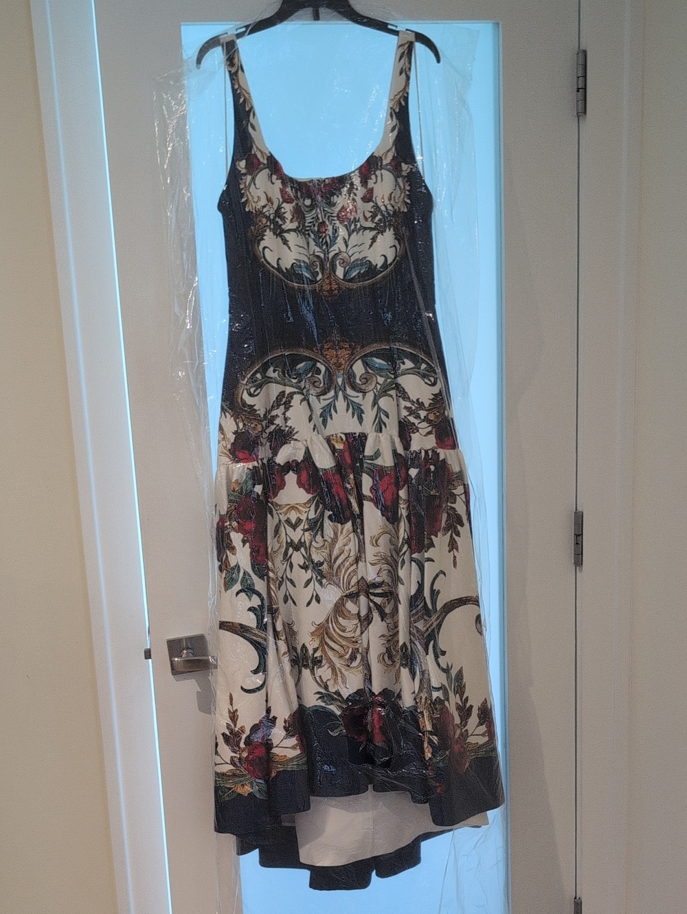 Alice + Olivia Gilded Rose Dress - Picture 6 of 8